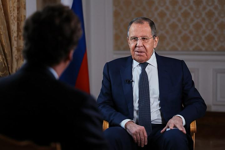 Points clés de l’entretien du Ministre russe des Affaires Étrangères, Sergueï Lavrov, avec Tucker Carlson